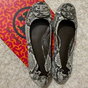 Tory Burch Flat shoe